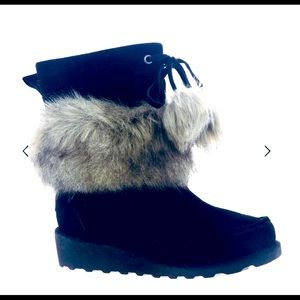 Bearpaw Boots NWT -WINTER CLEARANCE SALE!